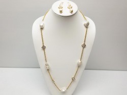 Exclusive Stainless Steel and Natural Stone Set for Women